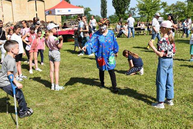 II Parafialny Piknik z okazji Dnia Dziecka w Brzeźnicy