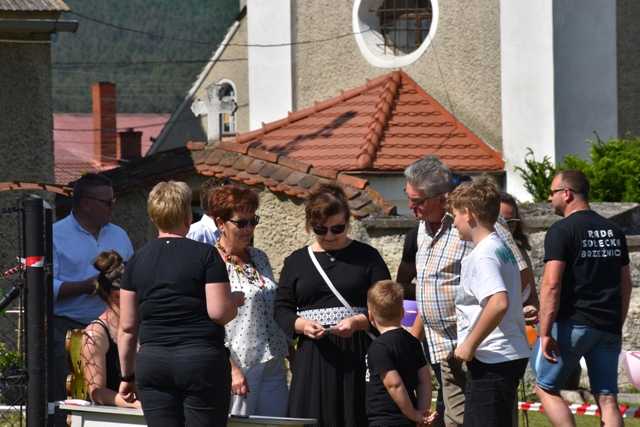 II Parafialny Piknik z okazji Dnia Dziecka w Brzeźnicy