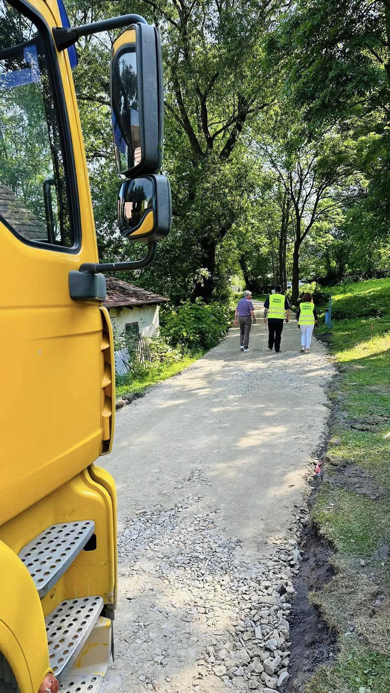 Ruszyła przebudowa drogi gminnej w Czerńczycach 