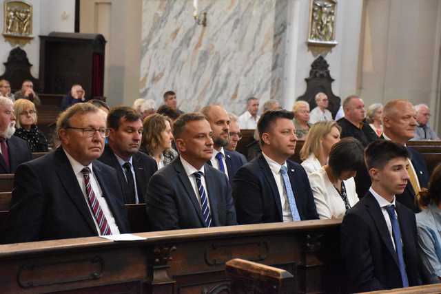 Ksiądz Mirosław Grakowicz i Michał Dworczyk Honorowymi Obywatelami Miasta i Gminy Bardo 