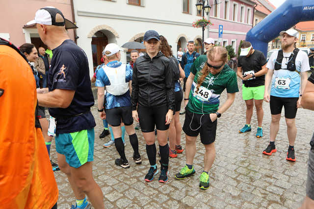  Biegli w deszczu i w słońcu. Kolejna edycja Biegu na Jawornik za nami!