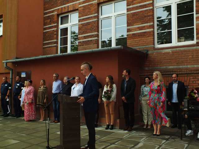 „Kolejny rok za nami” – uroczyste zakończenie roku szkolnego w ZSP Ziębice