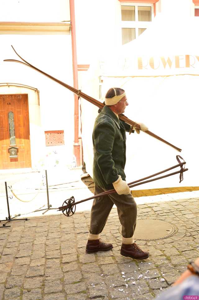Raj dla dzieci pod Krzywą Wieżą