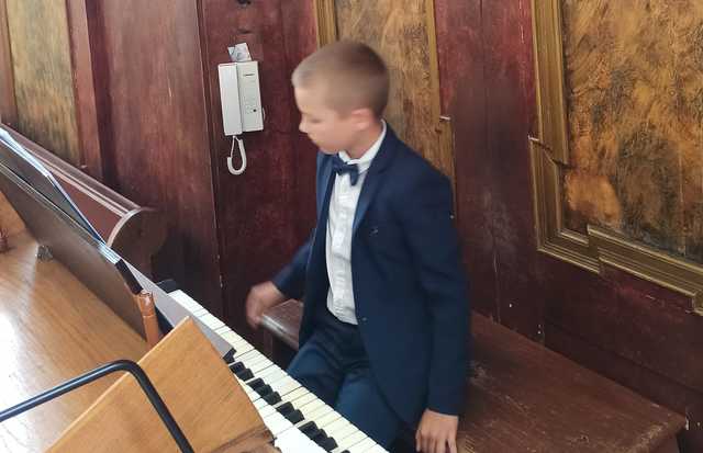 Lipcowy koncert „Z MUZYKĄ PRZEZ WIEKI”