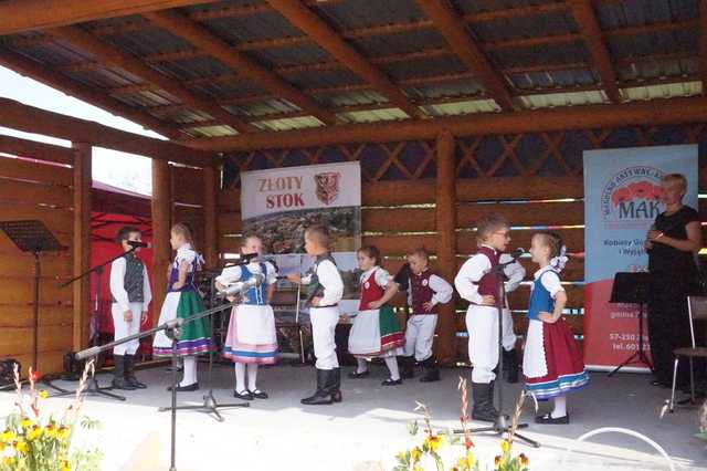 Tegoroczny Przegląd Zespołów Ludowych Magdalenki za nami [FOTO]