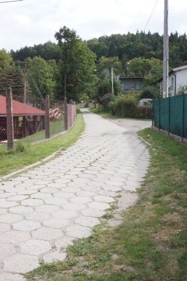 Będzie modernizacja infrastruktury drogowej w gminie Złoty Stok. Łączna wartość inwestycji to ponad 10,7 mln złotych [FOTO, SZCZEGÓŁY]