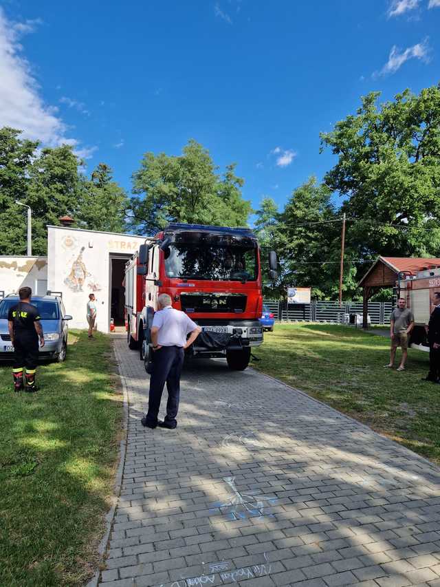 MAN z ząbkowickiej komendy dla OSP Stoszowice. Zastąpi niemal 50-letniego Jelcza