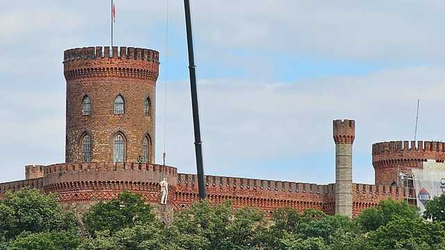 Kolejne historyczne rzeźby wróciły do Pałacu Marianny Orańskiej [FOTO]
