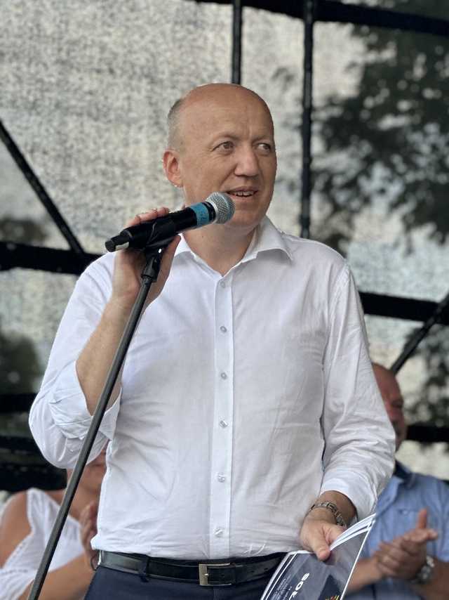 [FOTO] Podziękowali za plony podczas Dożynek Gminnych w Niedźwiedziu