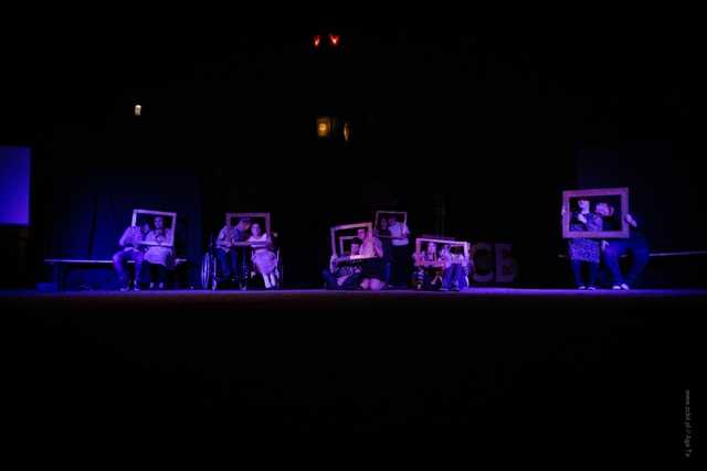 Teatr Bez Maski z DPS-u w Opolnicy na ząbkowickim Rynku