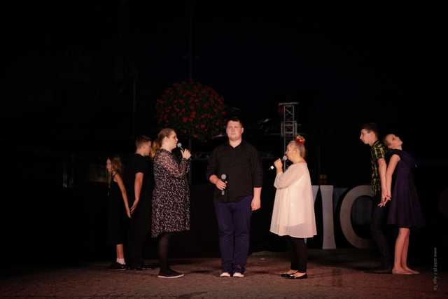 Teatr Bez Maski z DPS-u w Opolnicy na ząbkowickim Rynku
