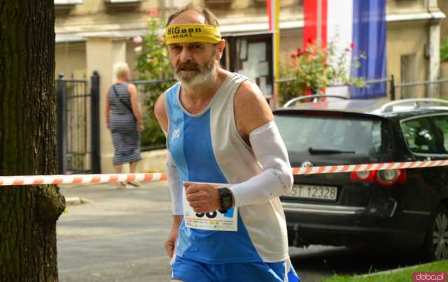 Prawie 350 biegaczy rywalizowało w 10 Ząbkowickiej