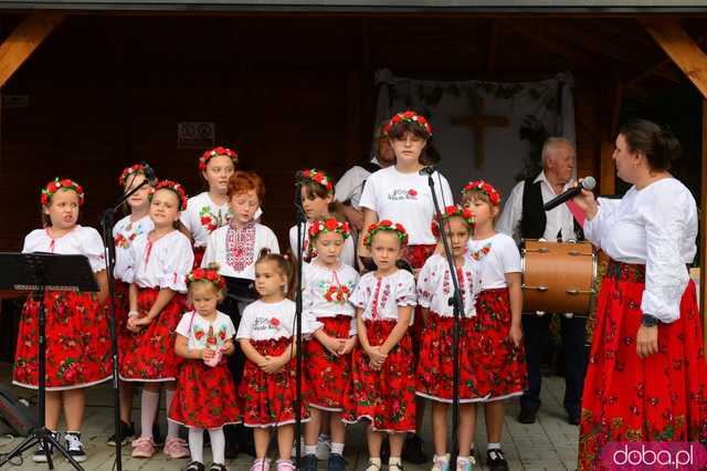 Dożynki gminy Bardo w Dzbanowie