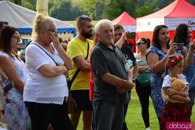 Dożynki gminy Bardo w Dzbanowie