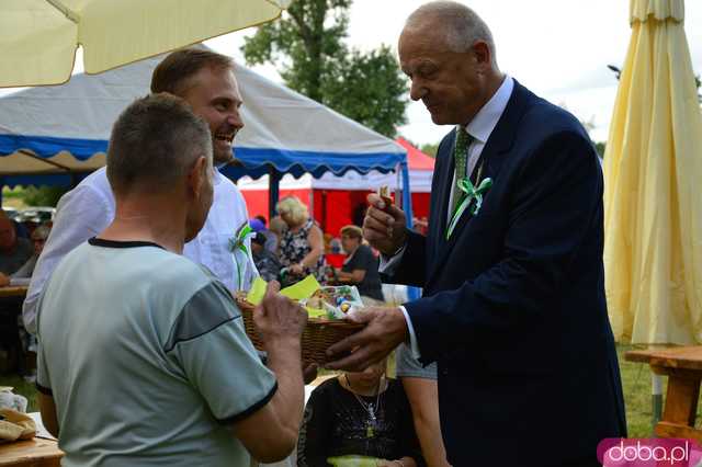 Dożynki gminy Bardo w Dzbanowie