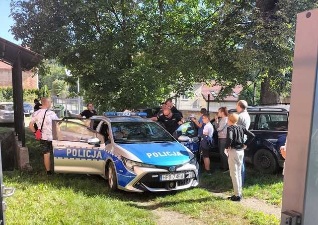 Spotkania dzielnicowych z uczniami 