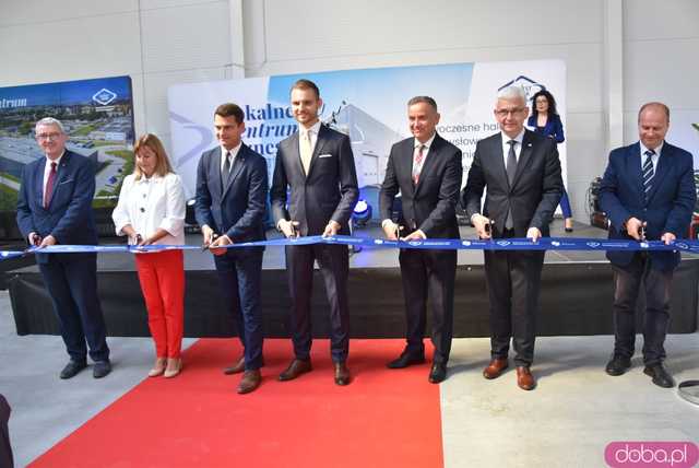 [FOTO] Za nami uroczyste otwarcie Lokalnego Centrum Biznesu w Ząbkowicach Śląskich