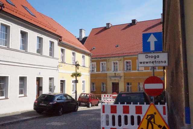 Trwa remont ulicy Lelewela w Złotym Stoku - brak wody