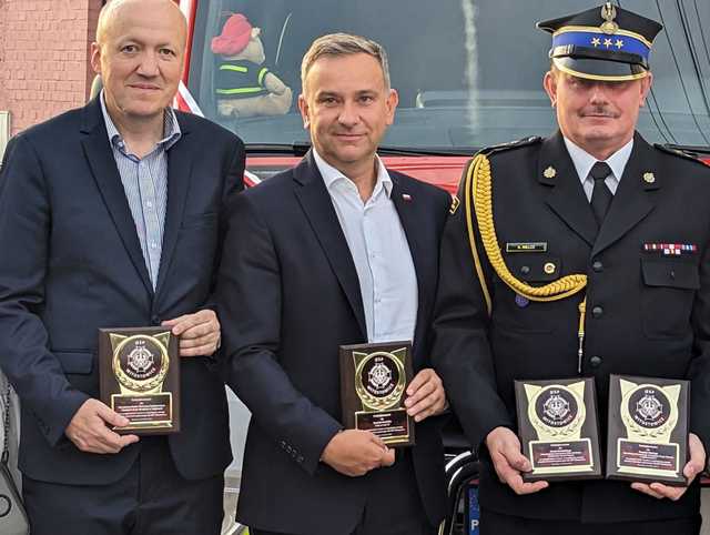 Strażacy z Witostowic już z nowym autem!