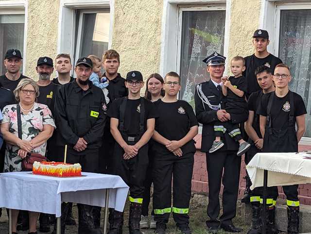 Strażacy z Witostowic już z nowym autem!