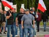 Rolnicy protestują na dk8 w Ząbkowicach Śląskich