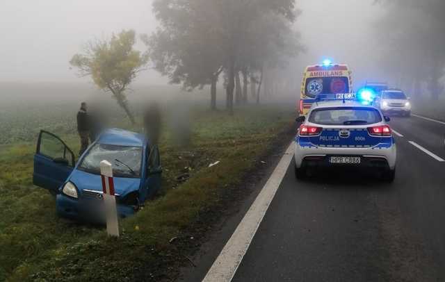 Osobówka wypadła z drogi na dk8 za Ząbkowicami Śląskimi