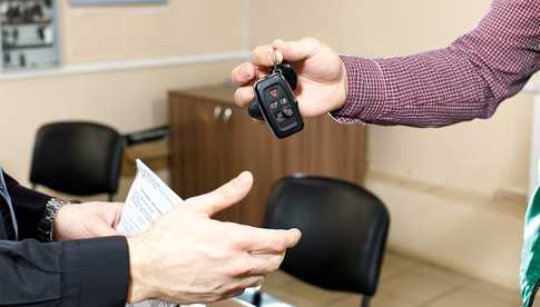 Zmiany przepisów dotyczących nakładania kar administracyjnych i obowiązku rejestracji pojazdu