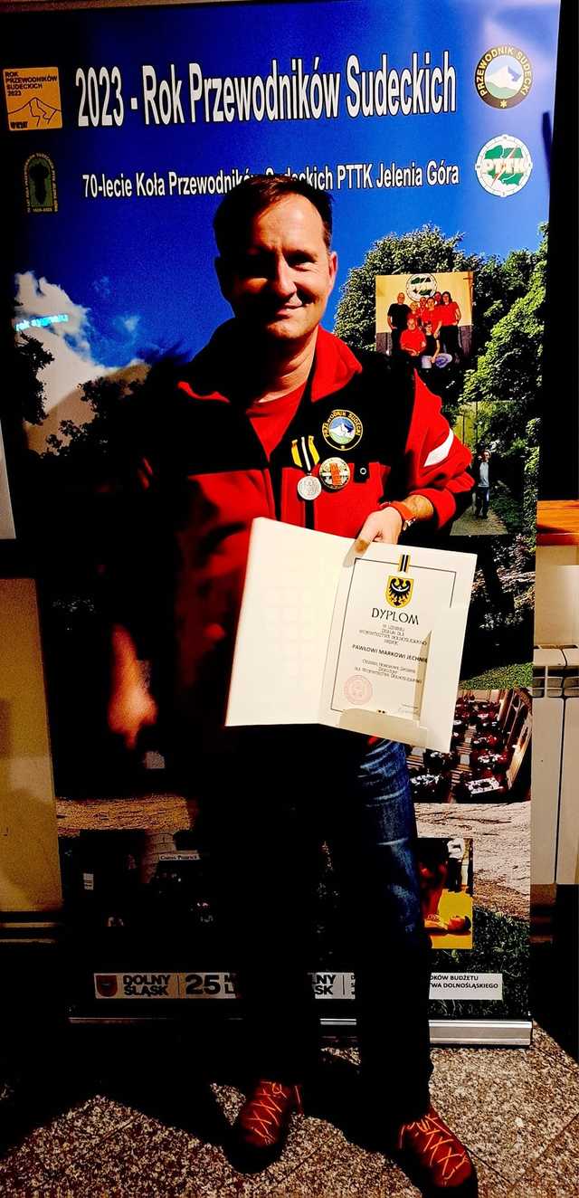 Ząbkowiccy przewodnicy odznaczeni