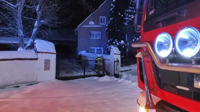 Pożar w domu jednorodzinnym w Płonicy