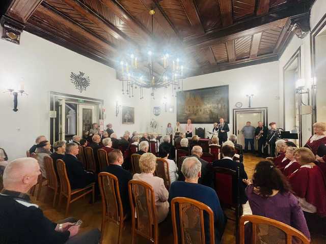 Czternaście par obchodziło złote i diamentowe gody w Ziębicach