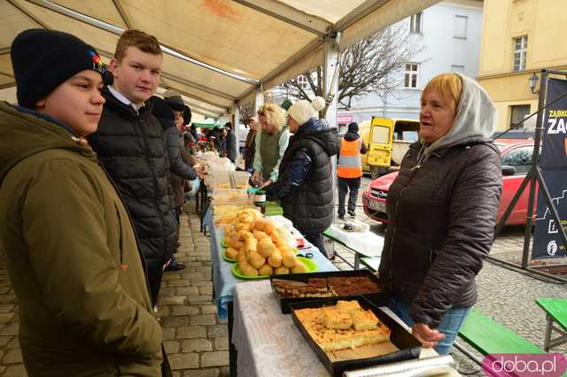 Mikołajkowy Jarmark Bożonarodzeniowy w Ząbkowicach Śląskich
