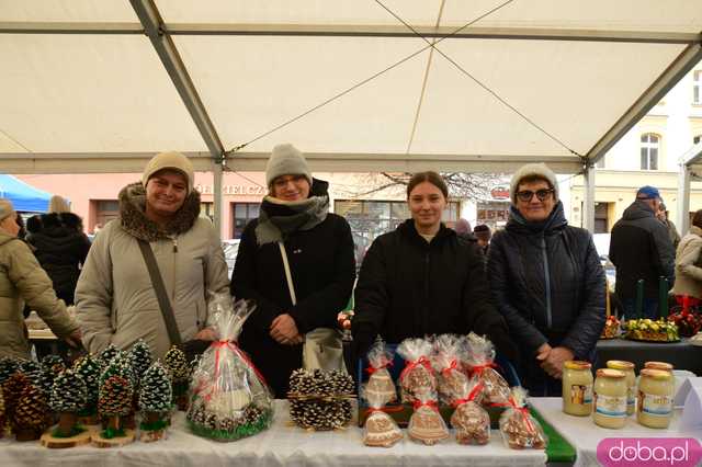 Mikołajkowy Jarmark Bożonarodzeniowy w Ząbkowicach Śląskich