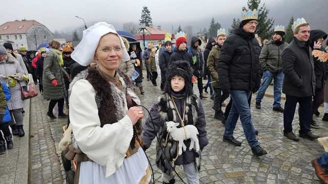 Po raz 12 Orszak Trzech Króli przeszedł przez Bardo