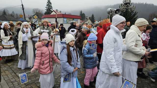 Po raz 12 Orszak Trzech Króli przeszedł przez Bardo