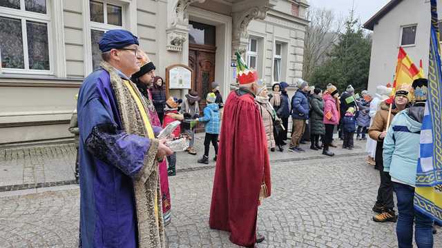 Po raz 12 Orszak Trzech Króli przeszedł przez Bardo