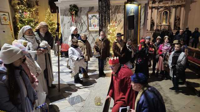 Po raz 12 Orszak Trzech Króli przeszedł przez Bardo