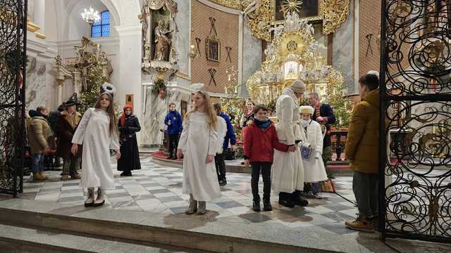 Po raz 12 Orszak Trzech Króli przeszedł przez Bardo