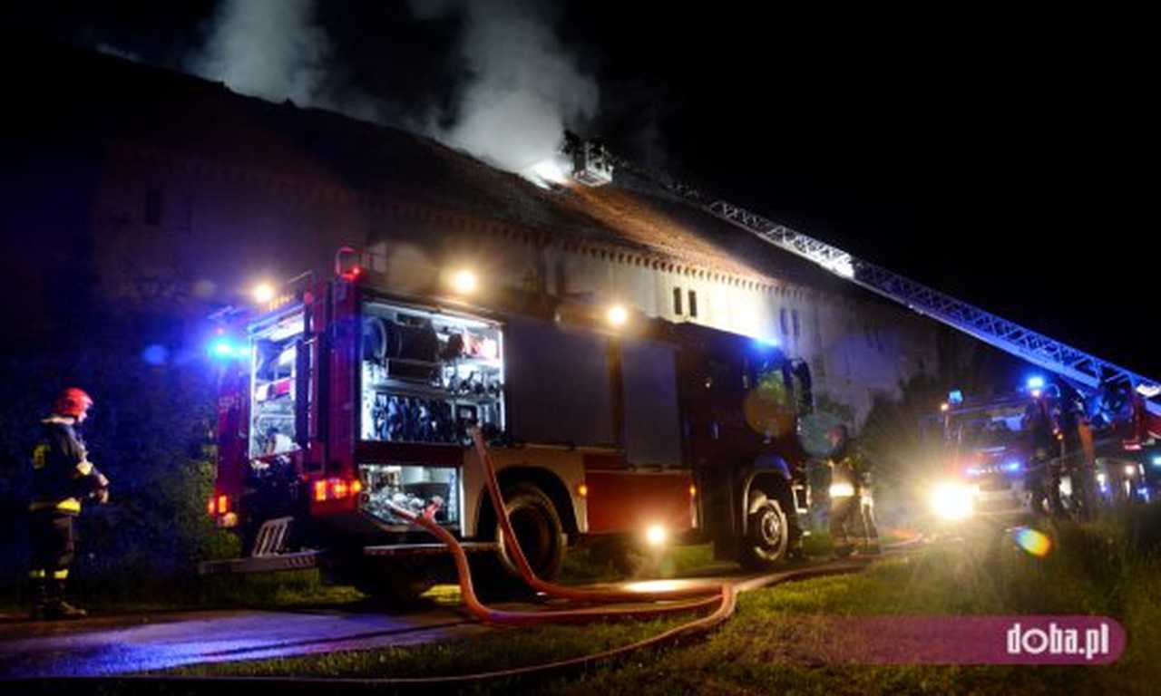 Tragiczny pożar w Tomicach. Nie żyje jedna osoba
