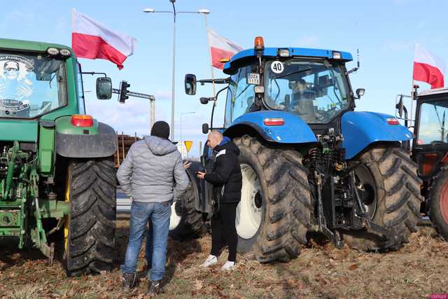 Protest rolników: Na razie w Ząbkowicach nie stosujemy pełnej blokady dróg