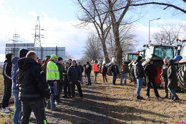 Protest rolników: Na razie w Ząbkowicach nie stosujemy pełnej blokady dróg