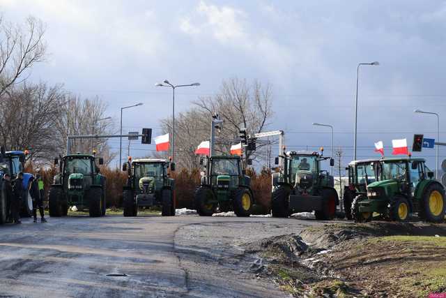 Protest rolników: Na razie w Ząbkowicach nie stosujemy pełnej blokady dróg