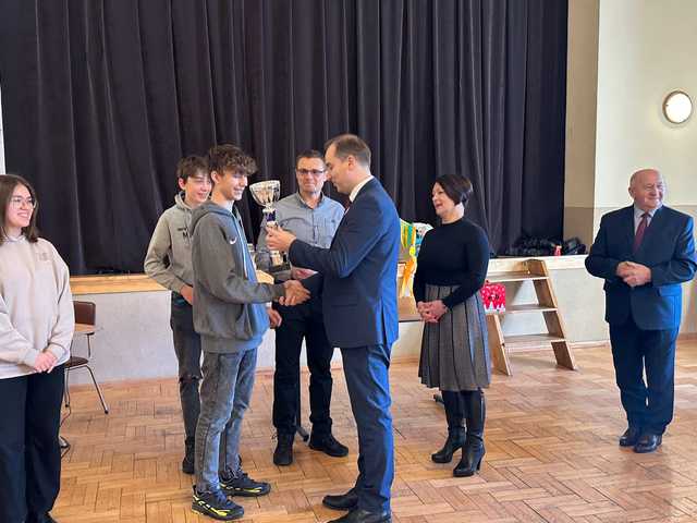 [FOTO] Rywalizowali w turnieju szachowym o Puchar Burmistrza Kamieńca Ząbkowickiego