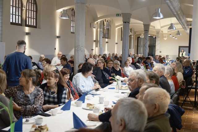 Blisko 200 mieszkańców gminy Kamieniec Ząbkowicki otrzymało ogólnopolską kartę seniora