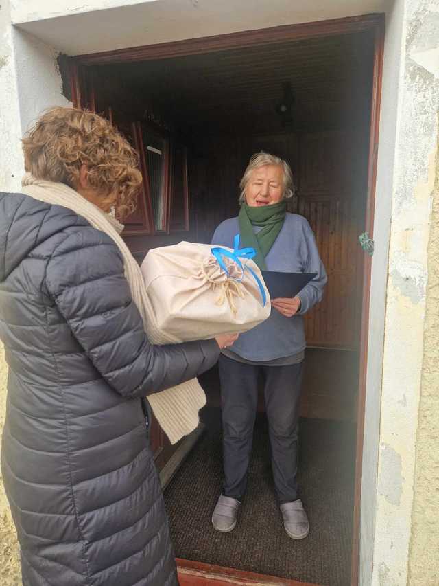 Tytuł Nowi mieszkańcy gminy Stoszowice przywitani! W małej gminie urodziły się aż trzy pary bliźniąt!