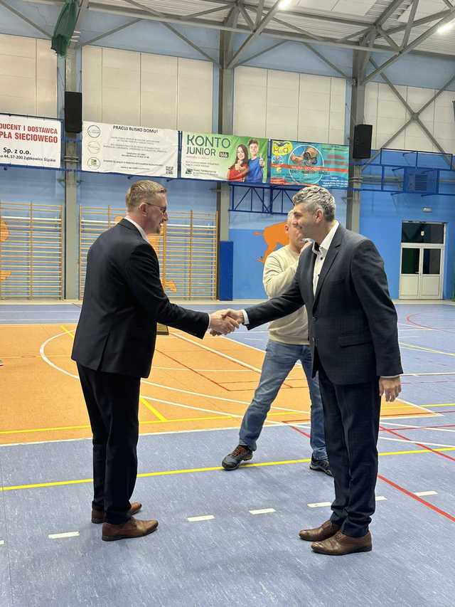 Finały 2 ligi XX jubileuszowej edycji Ząbkowickiej Ligi Futsalu wygrywa Cis Brzeźnica 