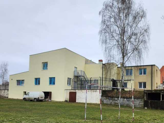 Trwa modernizacja budynku gminnego w Doboszowicach na Centrum Opiekuńczo-Rehabilitacyjne