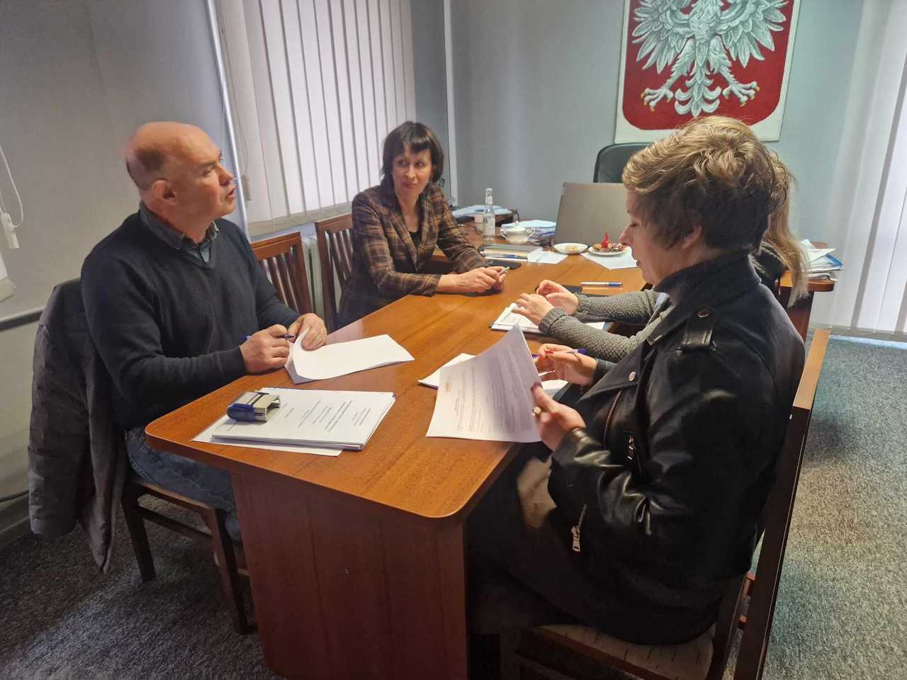 Przebudowa drogi w Lutomierzu - podpisano umowę z wykonawcą