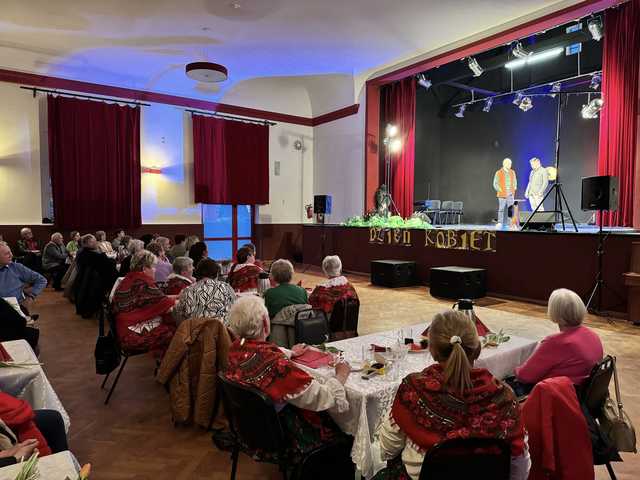 [FOTO] Gminne świętowanie Dnia Kobiet w Ciepłowodach