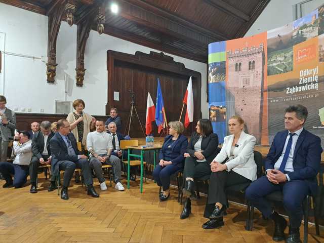 Minister edukacji Barbara Nowacka w Ząbkowicach Śląskich 