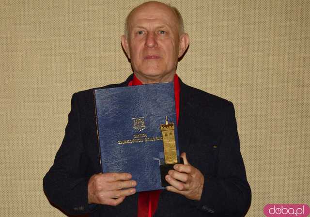 Michał Rudnicki Ząbkowiczaninem Roku. Ząbkowickie Krzywe Wieże przyznane